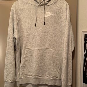 NWT Women’s Nike Sweatshirt